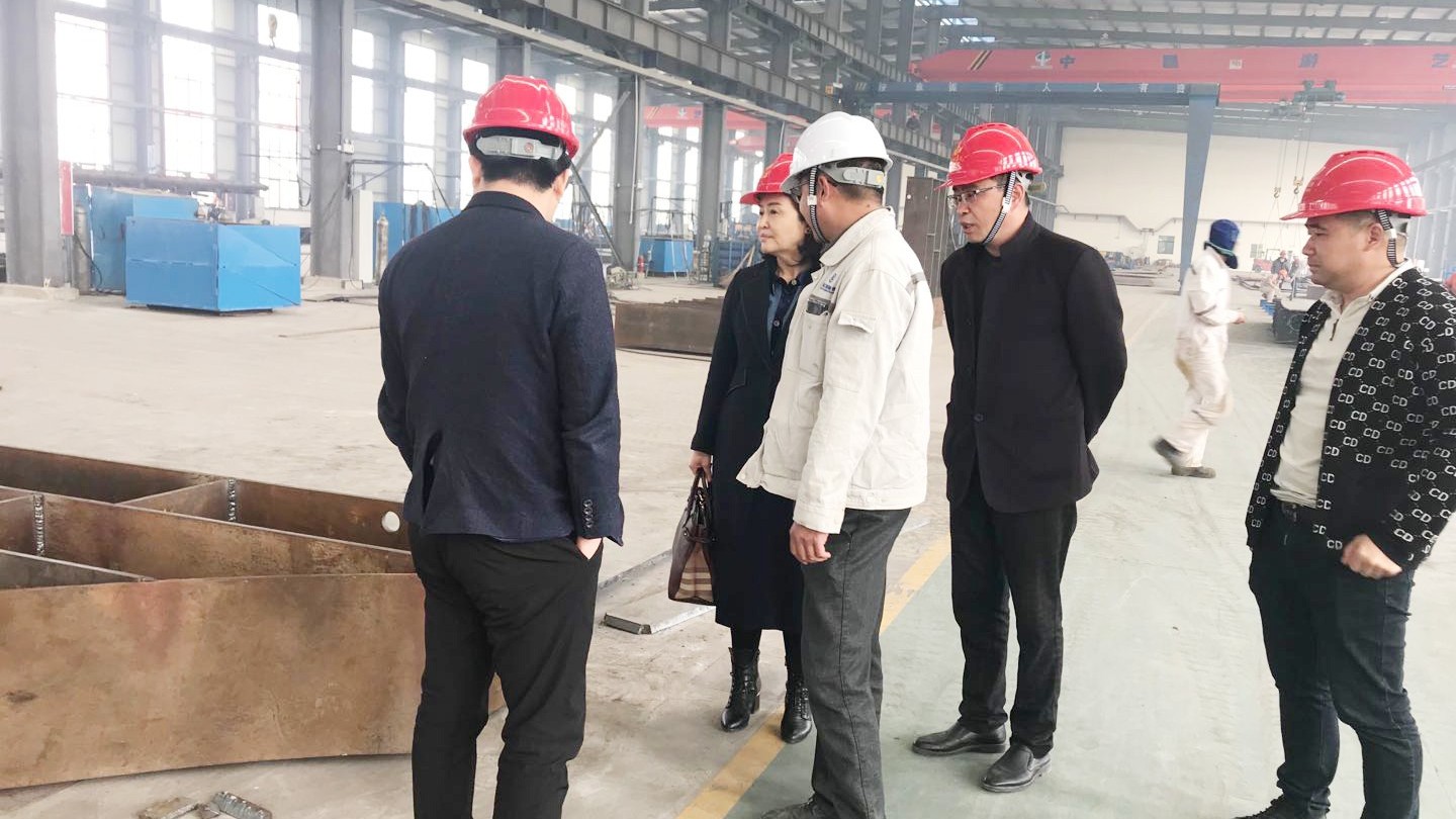 劉愛萍一行赴江蘇丹金溧槽河丹陽(yáng)段航道整治工程加工基地考察調(diào)研